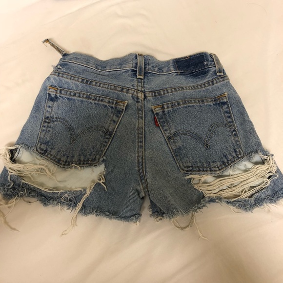 LF FURST OF KIND Levi’s High-Waisted Butt Rips - Picture 2 of 3